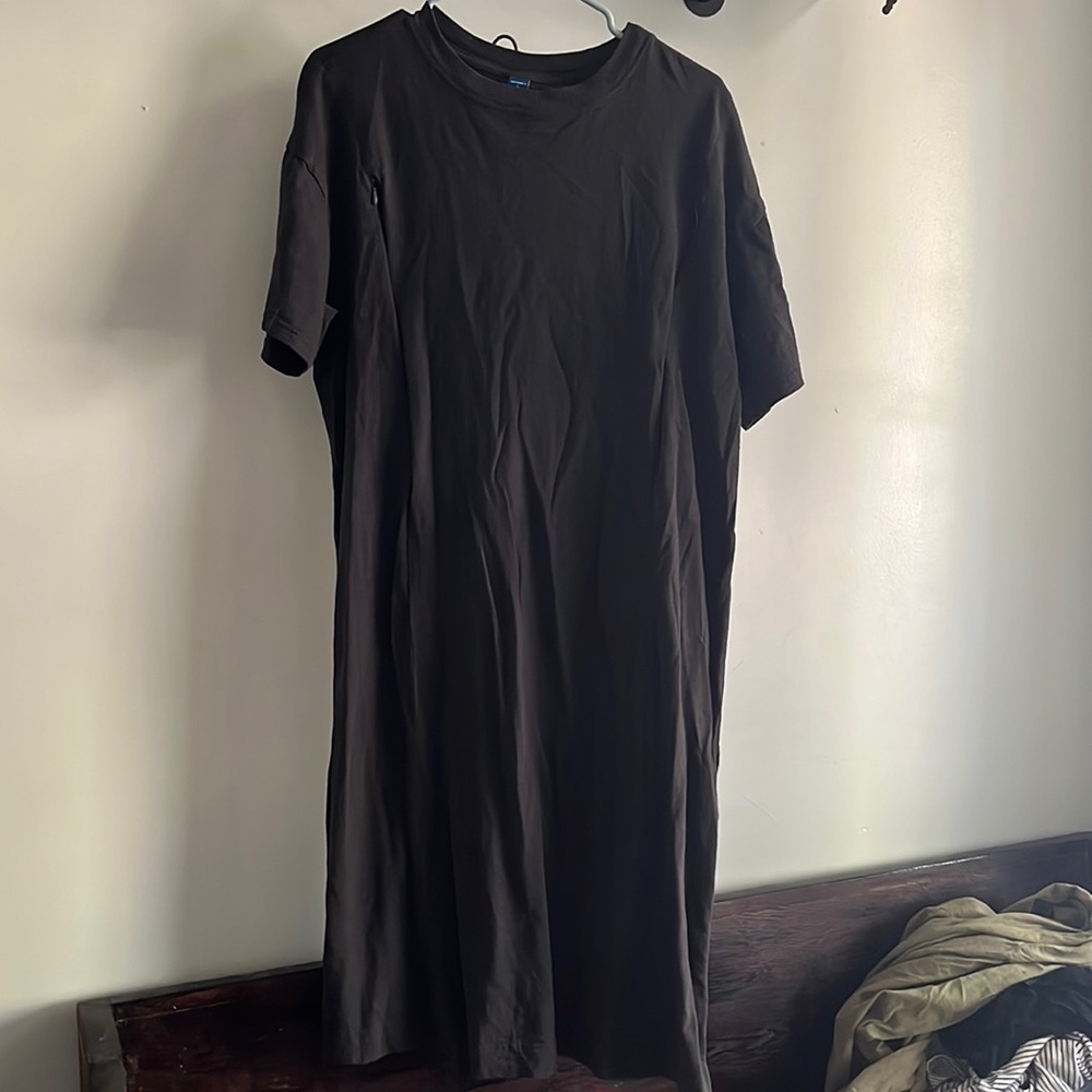 Old Navy Black Midi Dress